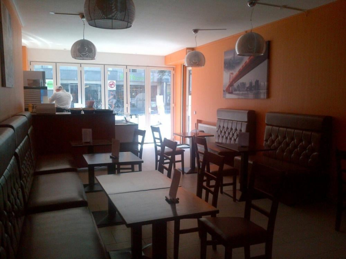 Canapea cu nasturi si spatar inalt pentru HoReCa - KHERAI [5]