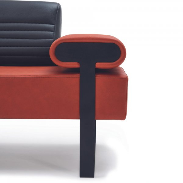 Canapea sala asteptare in stil functionalist cu 3 locuri NEWTON [4]