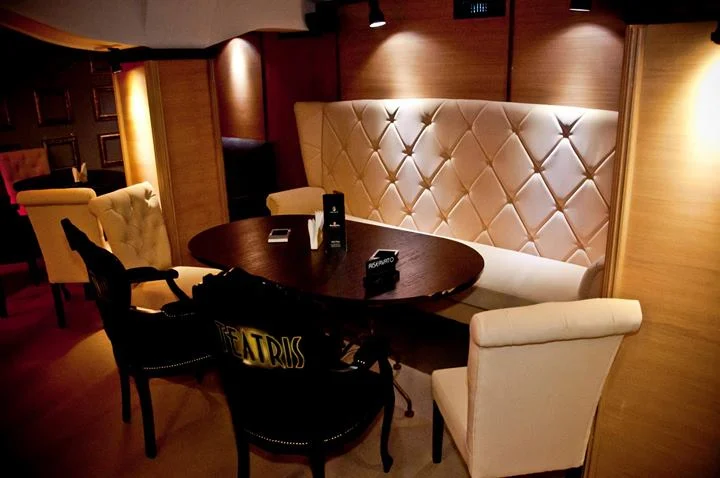 Canapea eleganta cu spatar inalt pentru HoReCa - EVO_2005C [2]