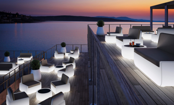 Canapele luminoase din plastic pentru exterior BOLD SOFA [4]