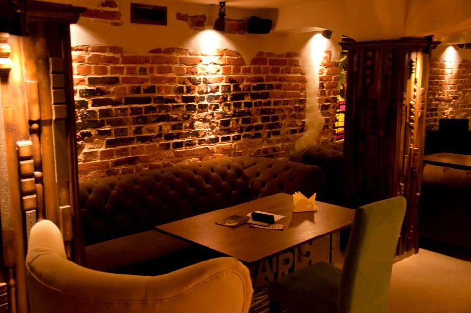 Canapea cu nasturi (chesterfield) pentru restaurant sau club EVO_954 [13]