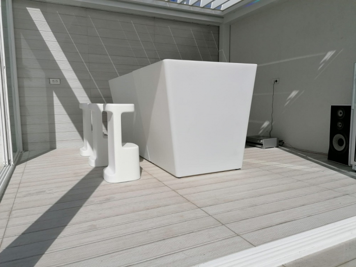 Colt bar modular luminos pentru exterior din polietilena OBLIQUE CORNER [8]
