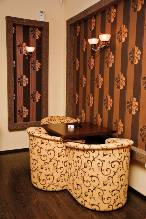 High Class Cafe - Decebal, Bucuresti (2010) [7]