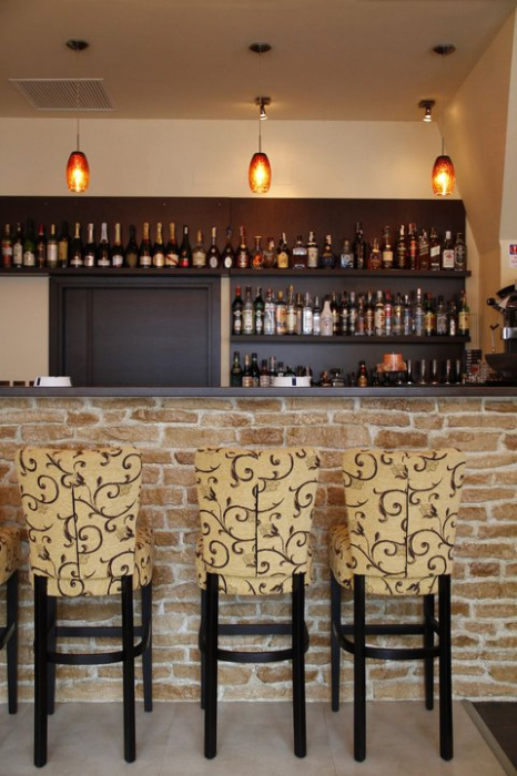 High Class Cafe - Decebal, Bucuresti (2010) [5]