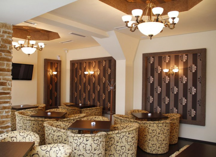 High Class Cafe - Decebal, Bucuresti (2010) [3]