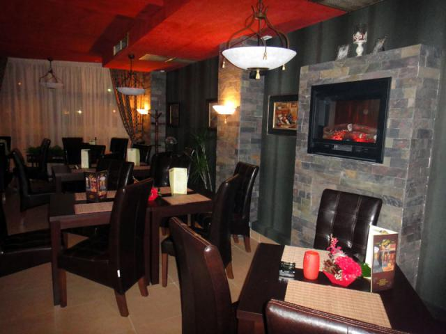Hornets House Bistro - Plevnei, Bucuresti (2010) [3]