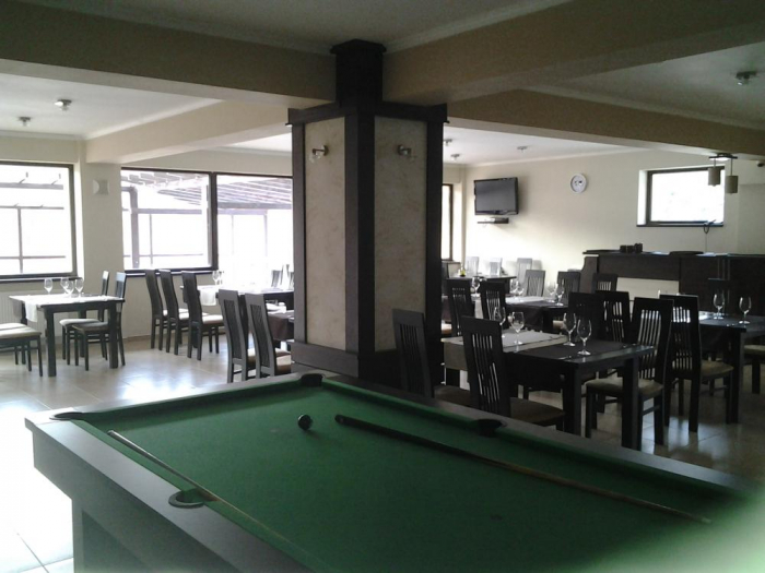 Hotel Stejarii - Dumbrava Noua, BV (2011) [5]