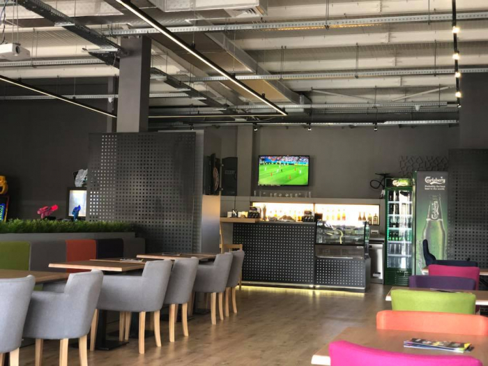 Huby "The Social Club” - Stefanestii de Jos, IF (2019) [4]