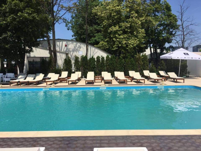 Kundalini Pool Bar & Lounge - Lacul Tei, Bucuresti (2017) [2]