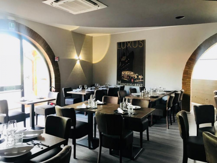 Locomotore Ristorante - Reggio Emilia, Italia (2019) [9]