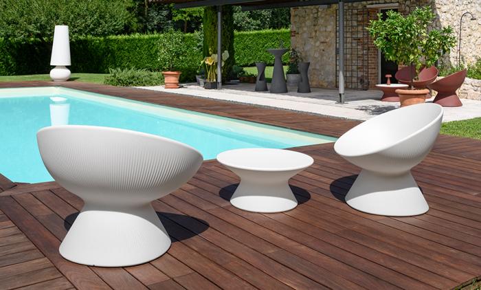 Masa joasa pentru exterior luminoasa din polipropilena FADE COFFEE TABLE [4]