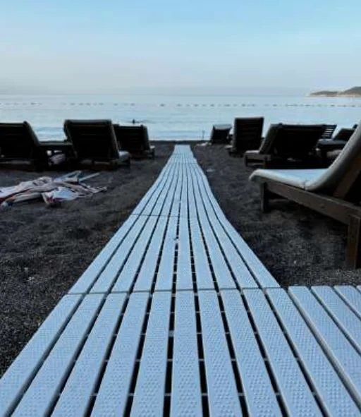 Pardoseala modulara pentru plaja, piscina si spa - OBRADO [3]