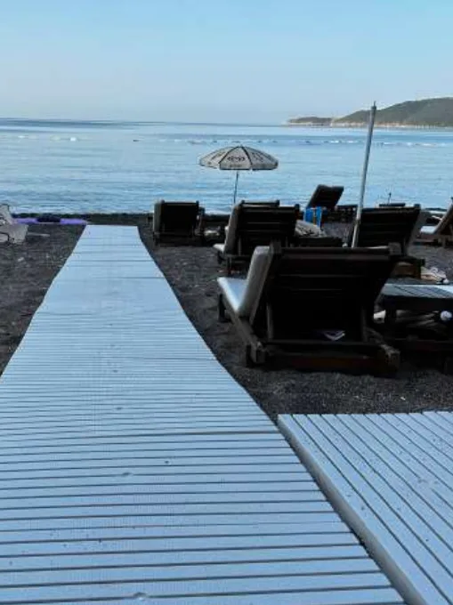 Pardoseala modulara pentru plaja, piscina si spa - OBRADO [4]