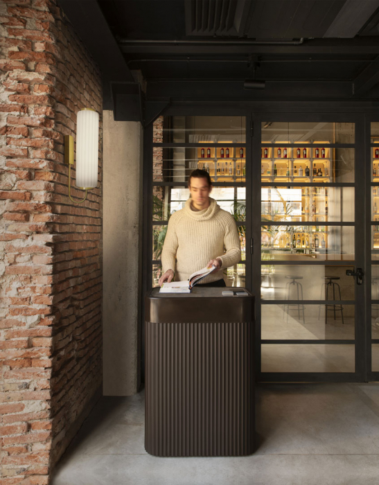 Vitrina / Receptie pentru exterior din polietilena - CORDIALE WELCOME [4]