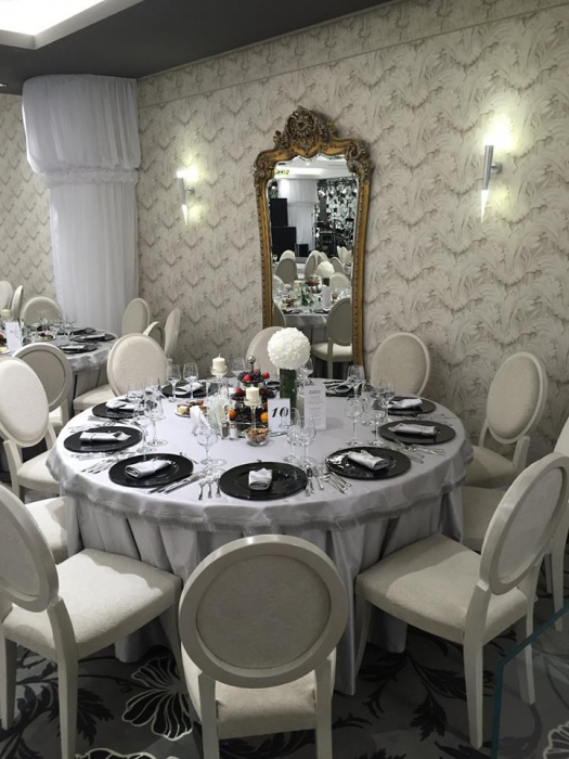 Royal Ballroom - Panciu, VN (2015) [3]
