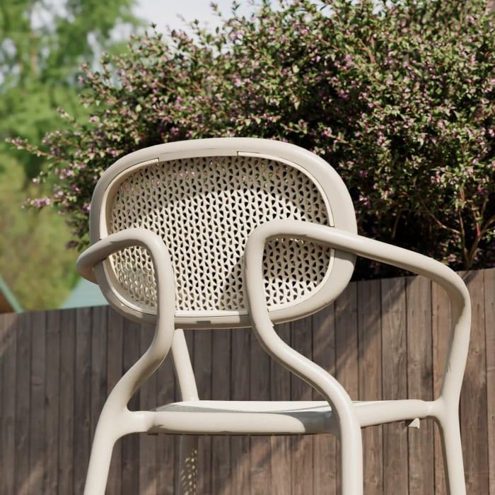 Scaun cu brate de terasa stivuibil realizat din plastic - HAZ [6]