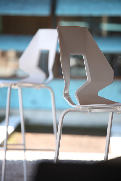 Scaun de bar cu spatar inalt si design futurist - PRODIGE 77 [3]