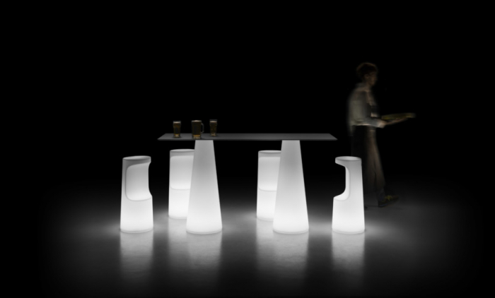 Scaun inalt de bar luminos cu design minimalist - FURA [4]