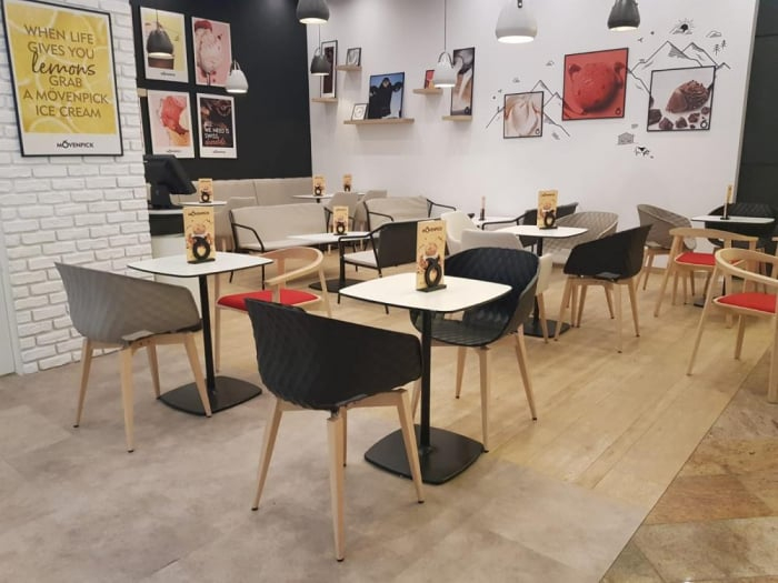 Scaune plastic cadru lemn UNI-KA 599 [13]