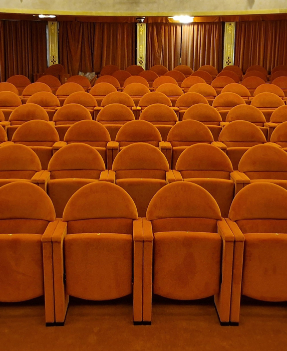 Scaune auditorium custom made pentru sala de teatru sau concerte CAMPIELLO [6]