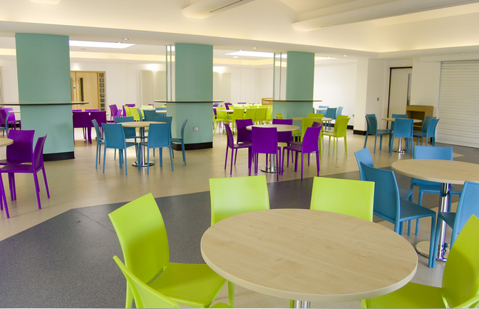 Scaun de exterior pentru fast food, cantina sau food court - MOON [8]