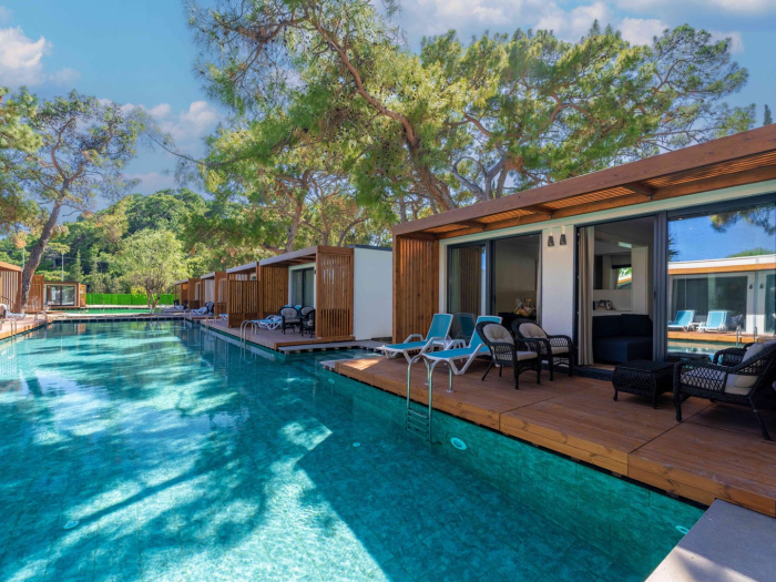 Sezlong din plastic si plasa pentru plaja / piscina - MARE [3]