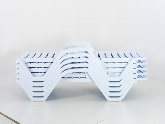 Sezlong plaja / piscina plastic polipropilena MARIS cu roti ascunse [3]