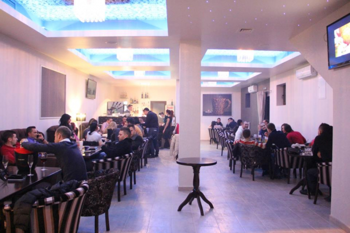 Spazzio caffe & lounge - Bistrita, BN (2012) [2]