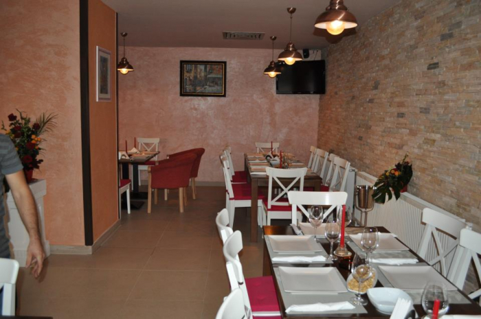 Tratoria del Gusto - Slatina, OT (2012) [1]