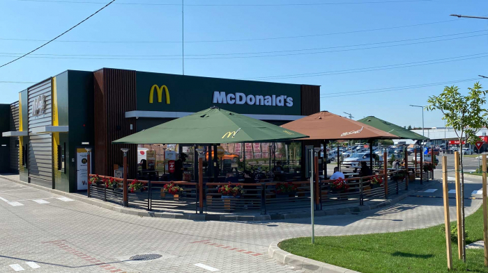 Umbrele terasa cu picior central GRANDE [4]