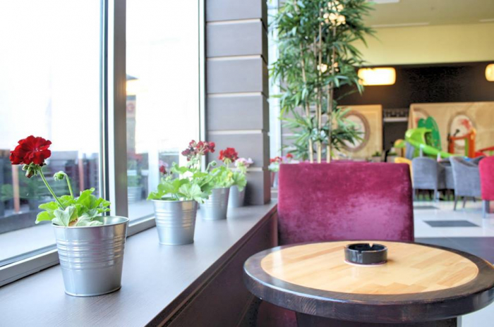 Zvon Cafe - Bacau, BC (2015) [6]