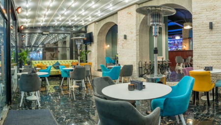 Coccinelle Cafe & Lounge - Decebal, Bucuresti (2021) [1]
