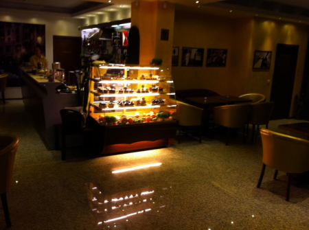 Bistro Chic Cafe - Adjud, VR (2012) [5]