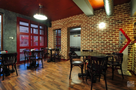 PORTOFOLIU - Bourbon Pub & Steak House - Craiova, DJ (2014)