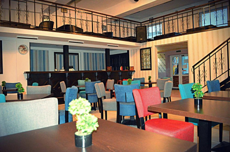 Cafenea Chic Cafe - Moldova Noua, CS (2016) [6]