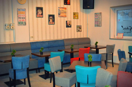 Cafenea Chic Cafe - Moldova Noua, CS (2016) [5]