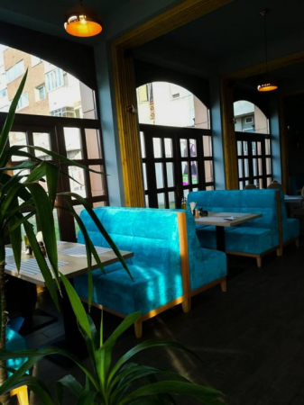 Canapea la comanda pentru restaurant / cafernea in stil Biofilic - JESSY [15]