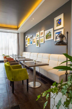 Canapea la comanda pentru restaurant / cafernea in stil Biofilic - JESSY [12]