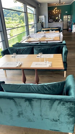 Canapea cu brate la comanda pentru HoReCa - CHELSEA [1]
