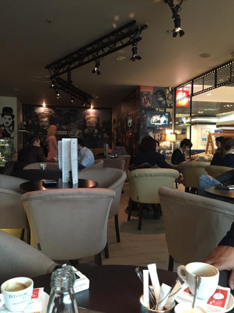 Cinema Cafe - Vitan Mall, Bucuresti (2015) [3]