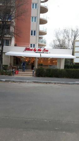 Filoni By The Sea Constanta, CT (2018) [17]