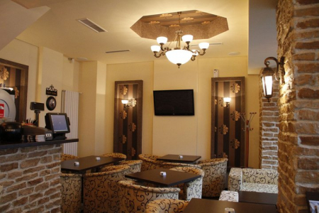 PORTOFOLIU - High Class Cafe - Decebal, Bucuresti (2010)