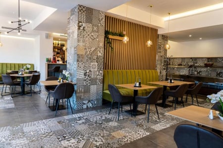 Hotel Avenue - Buzău, BZ (2020) [1]