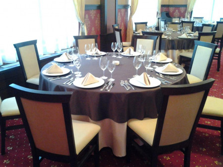 Hotel Stejarii - Dumbrava Noua, BV (2011) [1]