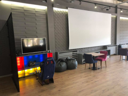 Huby "The Social Club” - Stefanestii de Jos, IF (2019) [9]