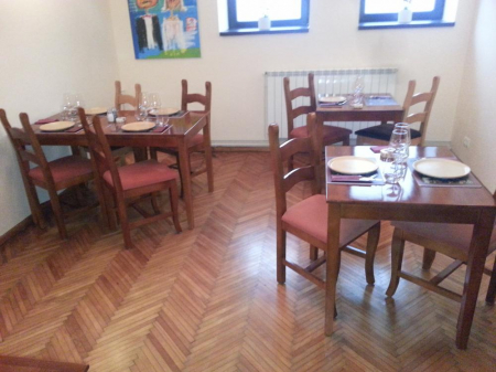 PORTOFOLIU - La Porcu Rasfatat - Rosetti, Bucuresti (2013)