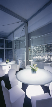 Masa de dining luminoasa pentru restaurant realizata din plastic - ED [2]