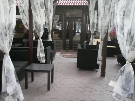 President Cafe - Rm Valcea, VL (2012) [4]