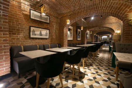 Restaurant La Papanu - Craiova, DJ (2018) [29]