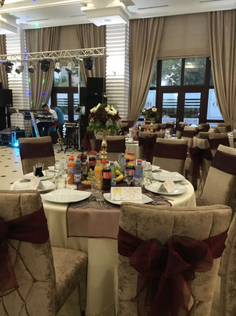 PORTOFOLIU - Ro & Mario Banquet Hall - Barlad, VS (2016)